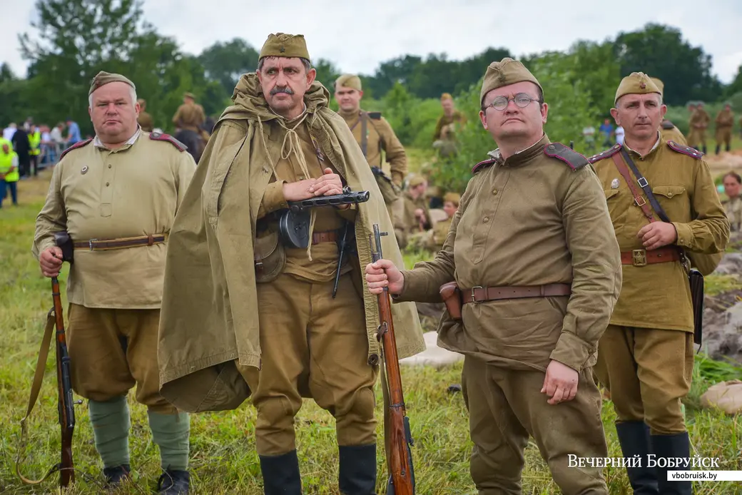27.06.2021. Бобруйский район. Слет военно-исторических клубов «Бобруйский котел» и реконструкция захвата и удержания переправы и плацдарма на западном берегу Березины