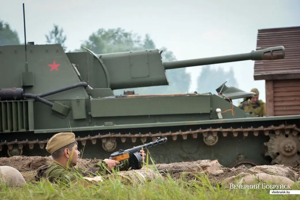 27.06.2021. Бобруйский район. Слет военно-исторических клубов «Бобруйский котел» и реконструкция захвата и удержания переправы и плацдарма на западном берегу Березины