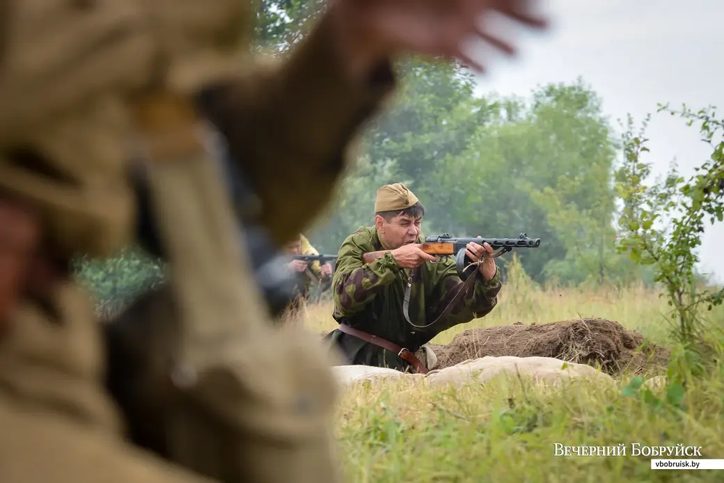 27.06.2021. Бобруйский район. Слет военно-исторических клубов «Бобруйский котел» и реконструкция захвата и удержания переправы и плацдарма на западном берегу Березины
