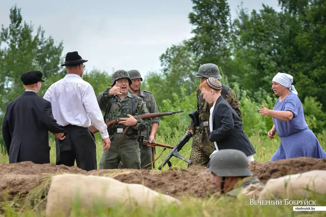 27.06.2021. Бобруйский район. Слет военно-исторических клубов «Бобруйский котел» и реконструкция захвата и удержания переправы и плацдарма на западном берегу Березины