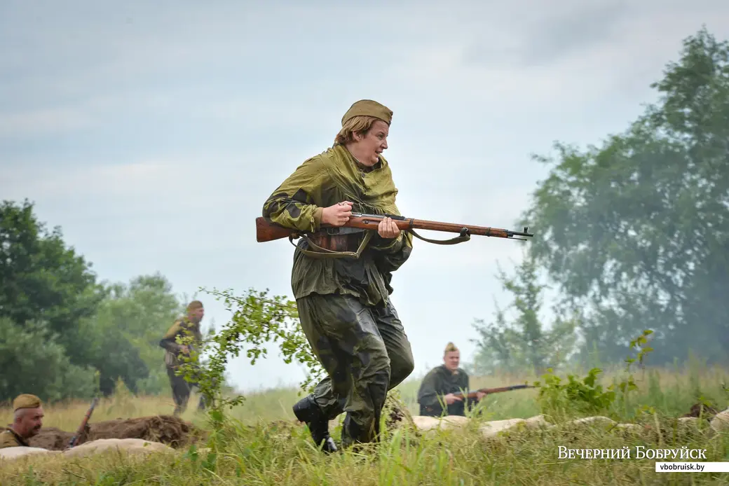 27.06.2021. Бобруйский район. Слет военно-исторических клубов «Бобруйский котел» и реконструкция захвата и удержания переправы и плацдарма на западном берегу Березины