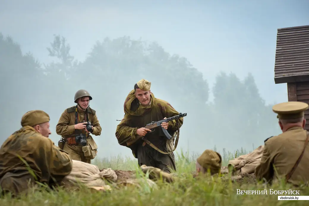 27.06.2021. Бобруйский район. Слет военно-исторических клубов «Бобруйский котел» и реконструкция захвата и удержания переправы и плацдарма на западном берегу Березины