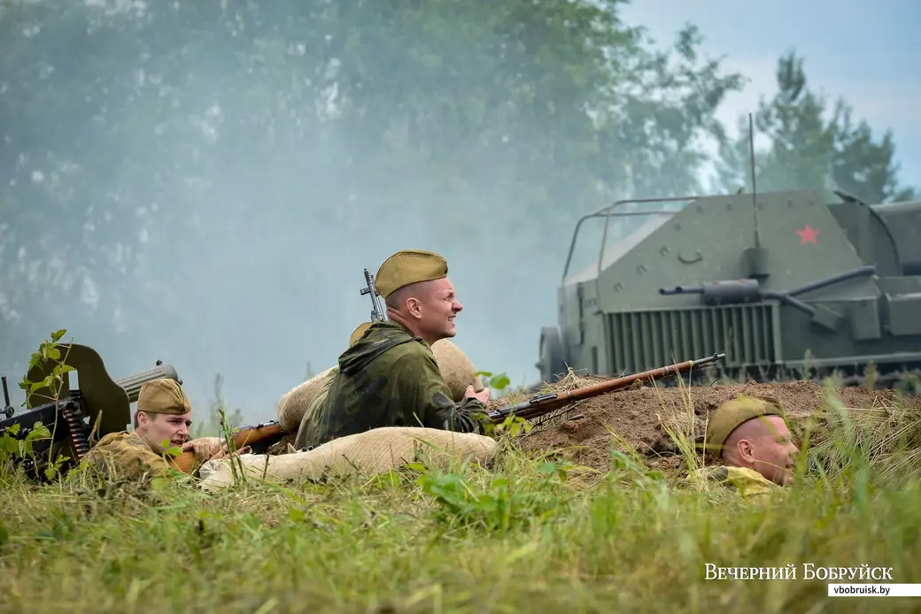 27.06.2021. Бобруйский район. Слет военно-исторических клубов «Бобруйский котел» и реконструкция захвата и удержания переправы и плацдарма на западном берегу Березины