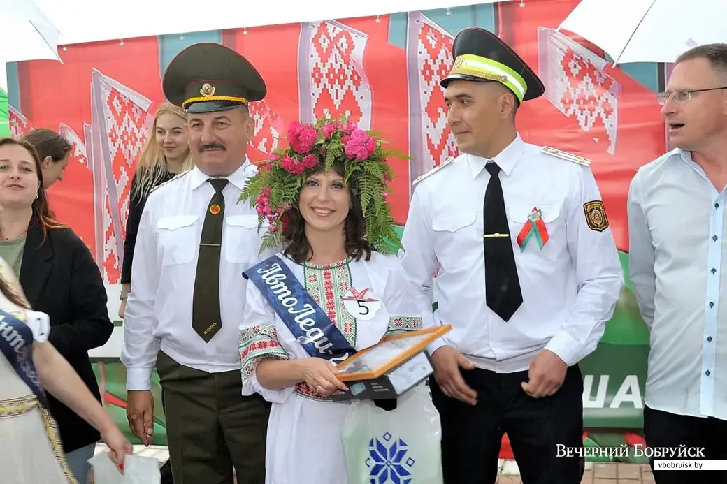 03.07.2021. Бобруйск. Конкурс «Автоледи-2021» в рамках празднования Дня Независимости. «Главный» диплом и звание «Автоледи-2021» получила Елена Прищеп.