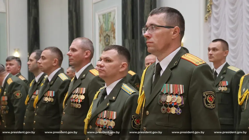8 июля 2021 года. Церемония чествования выпускников высших военных учебных заведений и высшего офицерского состава во Дворце Независимости.
