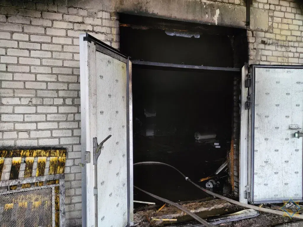 14 июля. Пожар на складе в Могилеве. Фото МЧС