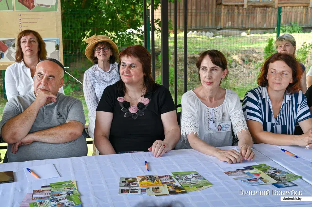 15.07.2021. Бобруйск. Круглый стол «Бобруйск. Традиции и современность» в «Еврейском дворике» в рамках культурно-спортивного фестиваля «Вытокі. Крок да Алiмпу»