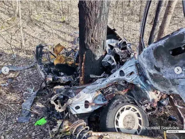 Подборка фото десяти самых страшных аварий за минувшее полугодие