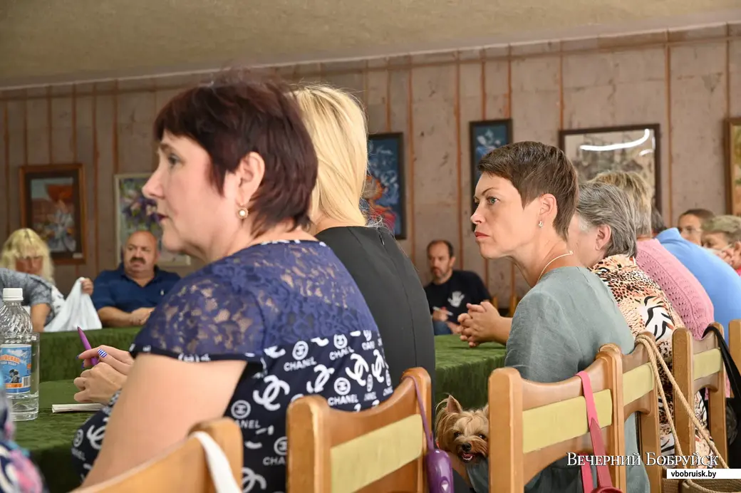 05.08.2021. Бобруйск. Встреча ремесленников с начальником отдела культуры Вадимом Щербичем