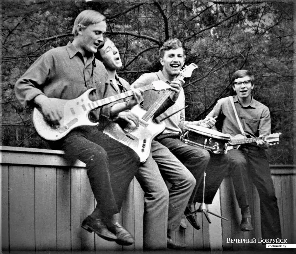 «Ты помнишь, как все начиналось?». Забор для «Оптимистов» не помеха, 1968 год.