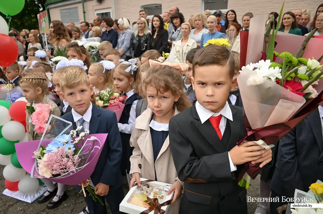 01.09.2021. Бобруйск. День знаний 1 сентября в гимназии №3 г.Бобруйска
