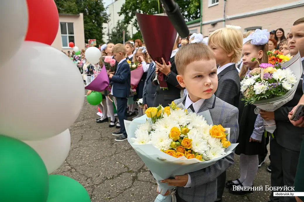 01.09.2021. Бобруйск. День знаний 1 сентября в гимназии №3 г.Бобруйска