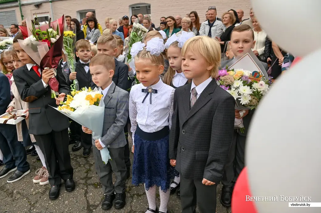 01.09.2021. Бобруйск. День знаний 1 сентября в гимназии №3 г.Бобруйска