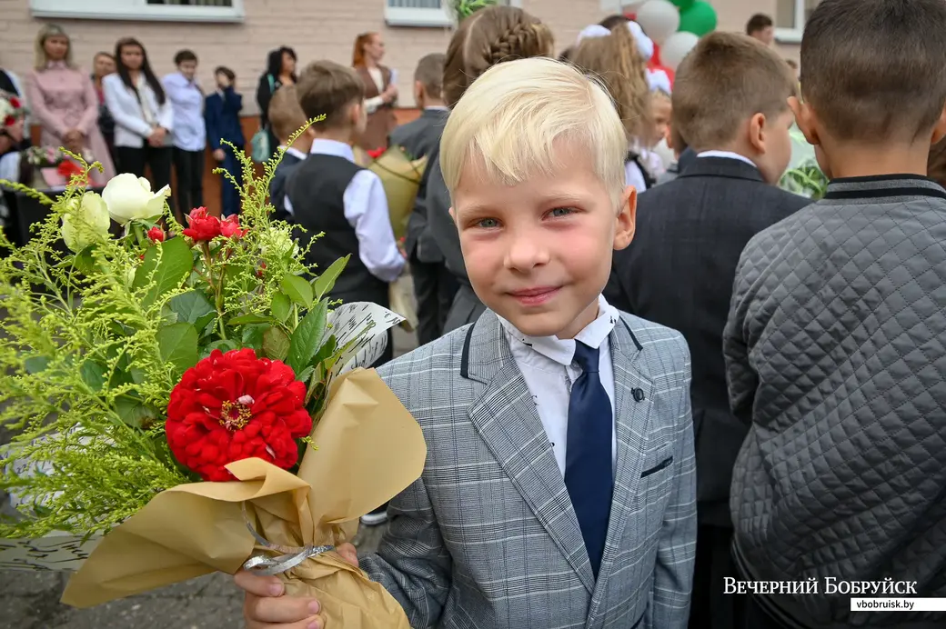 01.09.2021. Бобруйск. День знаний 1 сентября в гимназии №3 г.Бобруйска