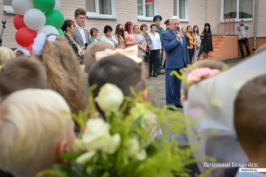 01.09.2021. Бобруйск. День знаний 1 сентября в гимназии №3 г.Бобруйска