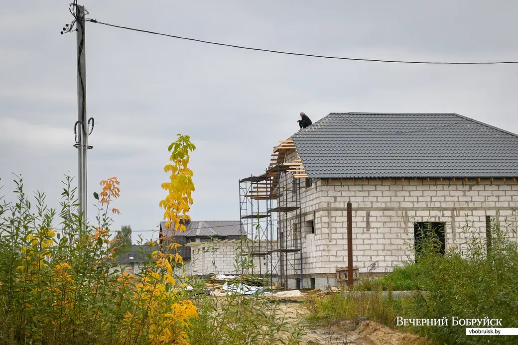 30.09.2021. Бобруйск. Микрорайон Киселевичи. Улица Тенистая