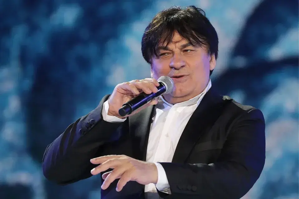 Александр Серов любого перепоет, 2019 год.