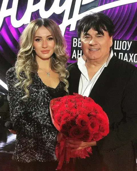 Александр Серов с дочерью Мишель.