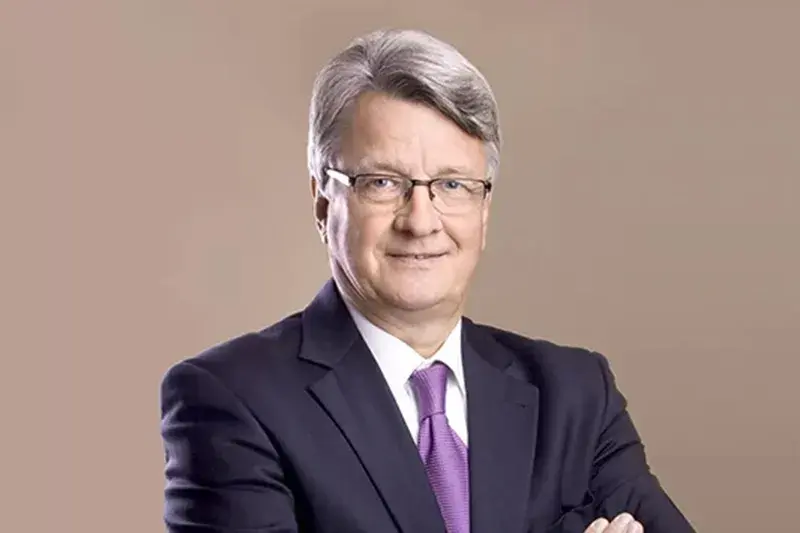 Олег Воробьев.