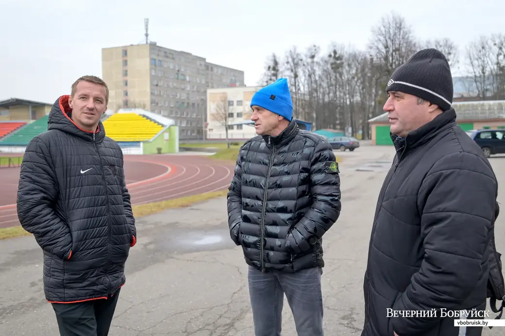 26.11.2021. Бобруйск. Бывшие футболисты «Белшины» вспоминают 20-летие чемпионства. Михаил Горбачев, Дмитрий Балашов, Андрей Хрипач