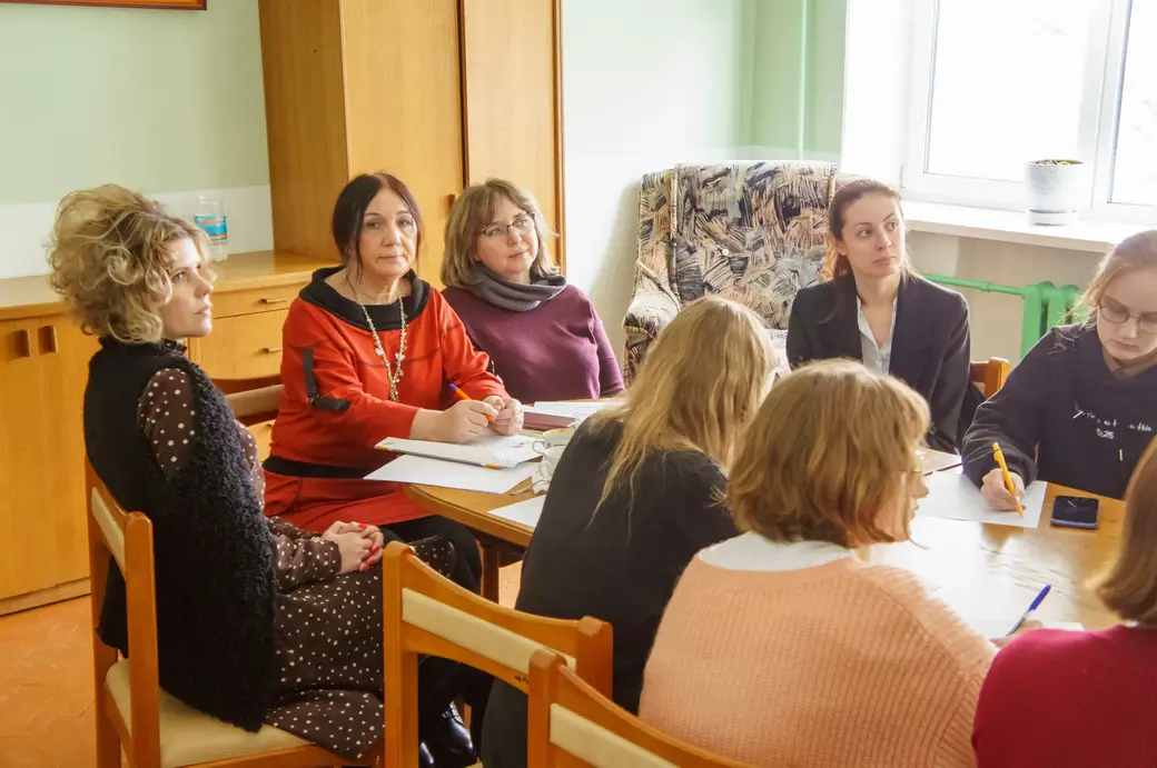 В колледже регулярно проводятся мастер-классы, семинары, тренинги по актуальным проблемам методики преподавания иностранных языков.