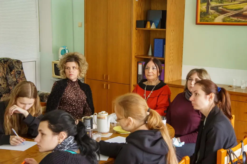 В колледже регулярно проводятся мастер-классы, семинары, тренинги по актуальным проблемам методики преподавания иностранных языков.