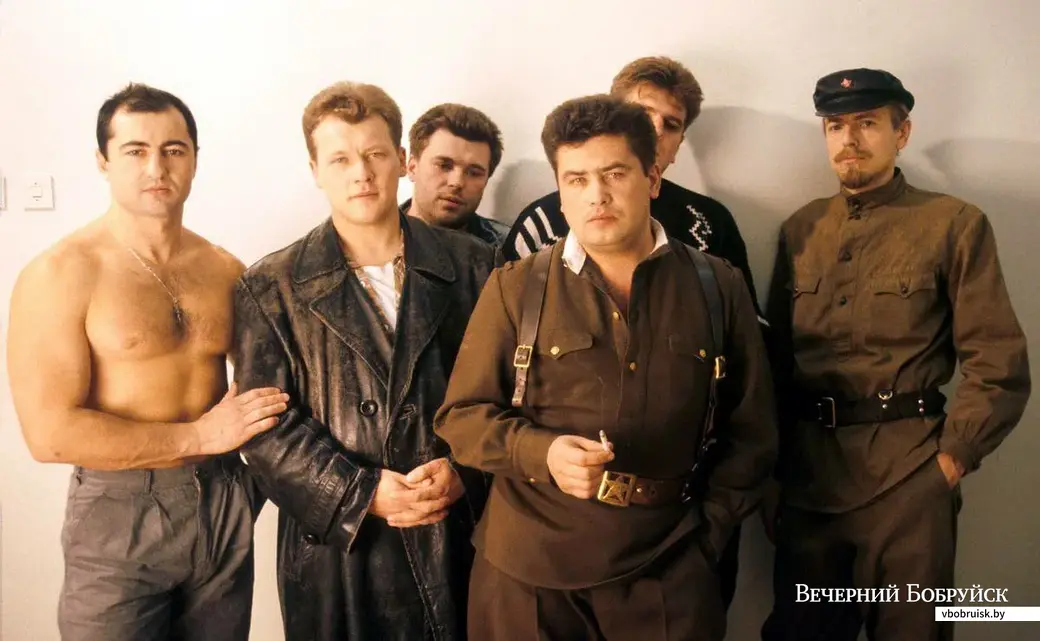 Николай Расторгуев и группа «Любэ», начало 1990-х