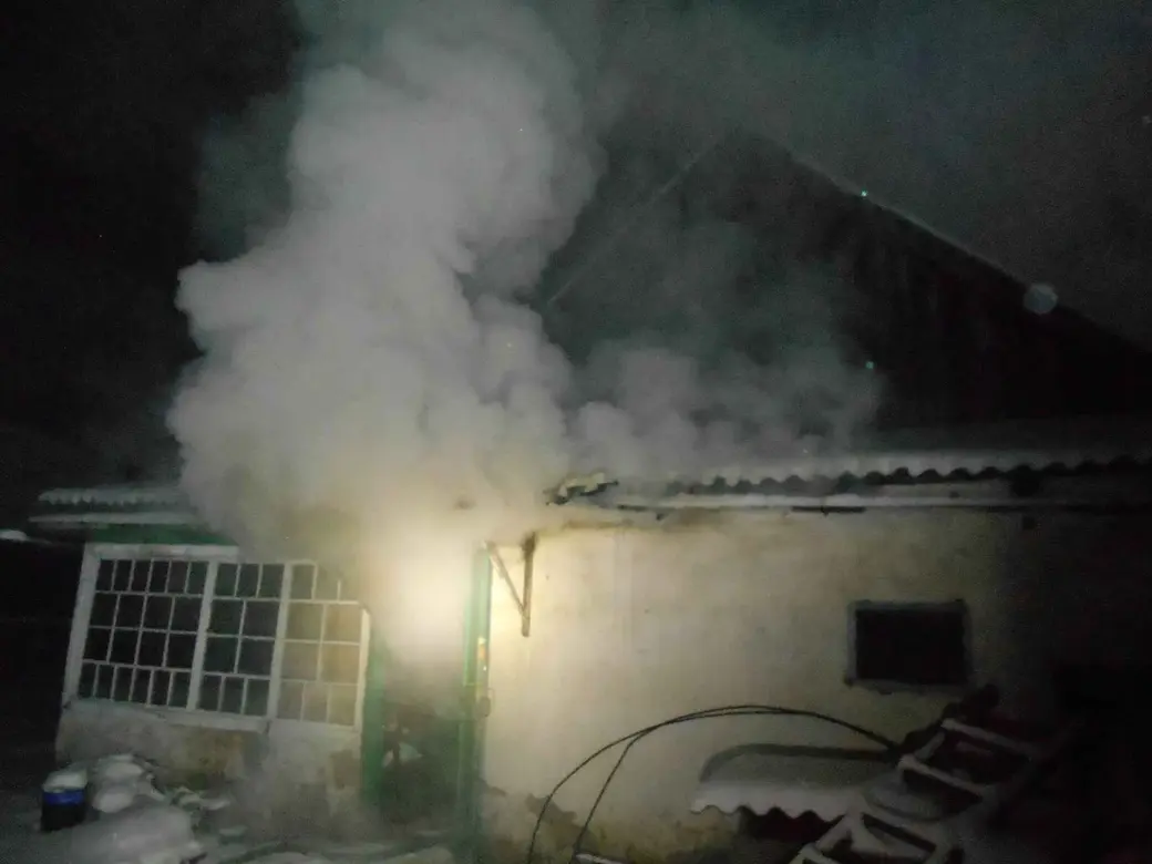 Пожар в доме по переулку Шишкина