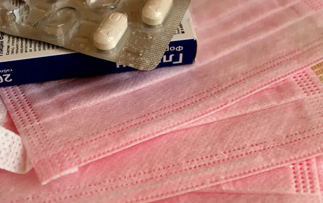 В большинстве случаев у пациентов, переболевших COVID-19, наблюдается в этом случае несколько симптомов.