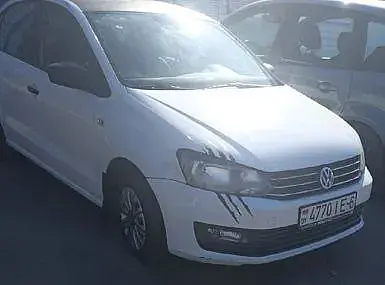 Автомобиль Volkswagen Polo.
