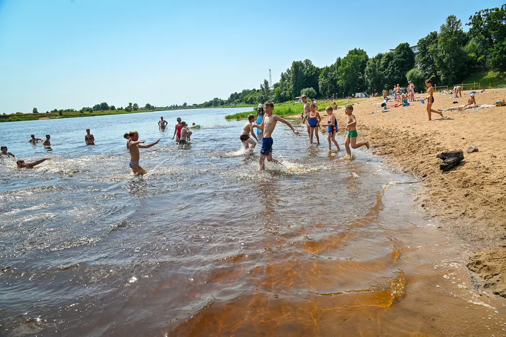 Городской пляж. Фото из архива