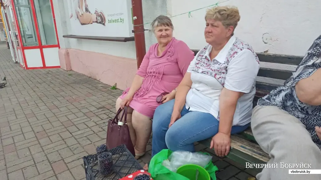 6.07.2022, Бобруйск. У магазина