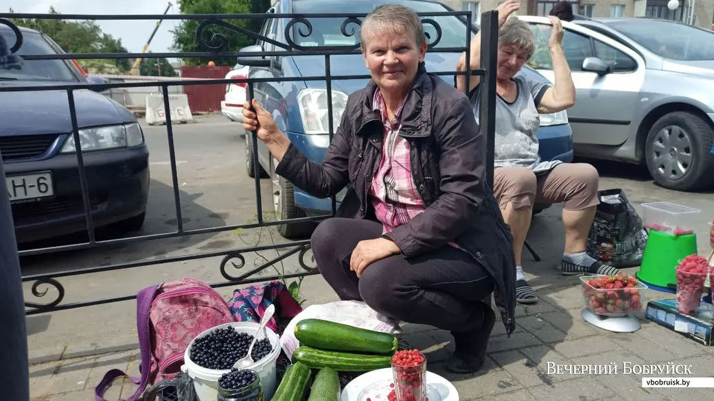 6.07.2022, Бобруйск. рынок на улице Красноармейской.