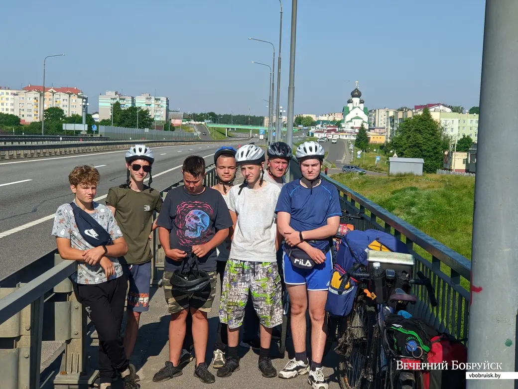 27.06.2022. Березино. Велопоход II-й категории сложности воспитанников Центра туризма краеведения и экскурсий детей и молодежи города Бобруйска к географическому центру