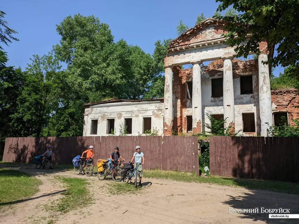 28.06.2022. Рованичский сельский Совет. Велопоход II-й категории сложности воспитанников Центра туризма краеведения и экскурсий детей и молодежи города Бобруйска к