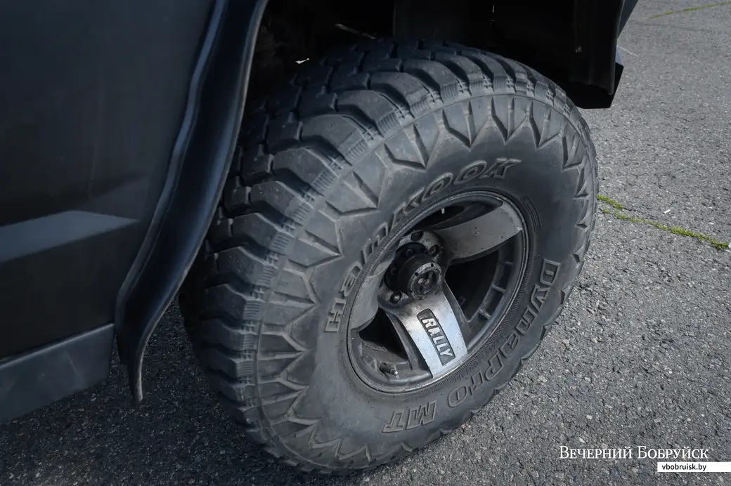 01.08.2022. Бобруйск. Автомобиль Nissan Patrol
