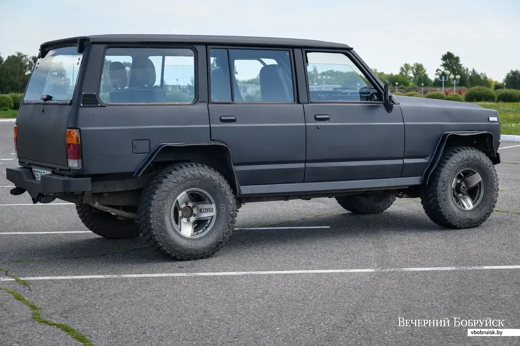 01.08.2022. Бобруйск. Автомобиль Nissan Patrol