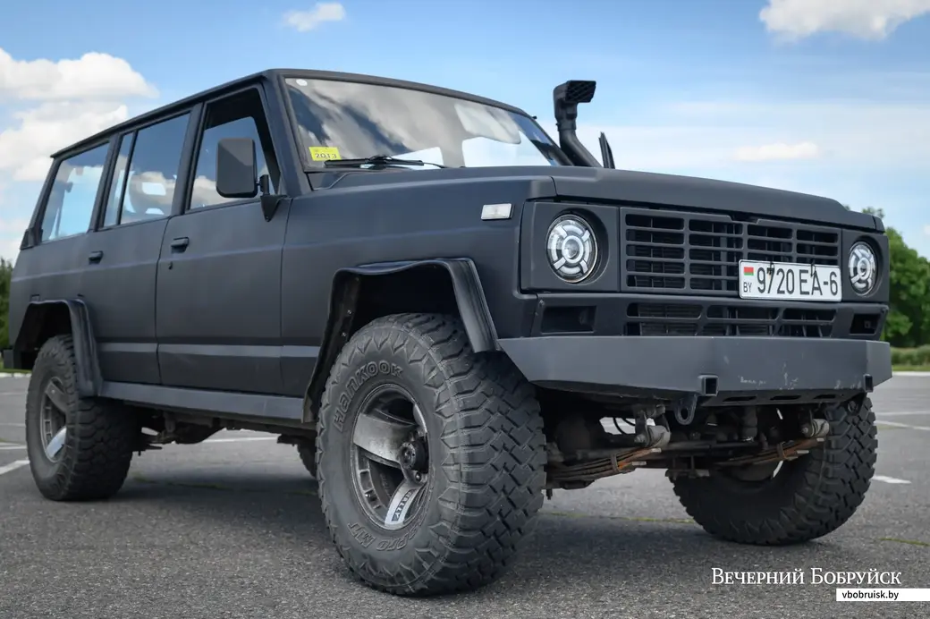 01.08.2022. Бобруйск. Автомобиль Nissan Patrol