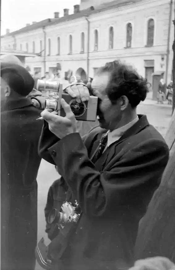 А ведь даже в 1960-е годы отдельные кинолюбители снимали фильмы. Которые по телевизору мы так и не увидели. Могилев, район Пожарного переулка. Конец 1960-х годов.Фото