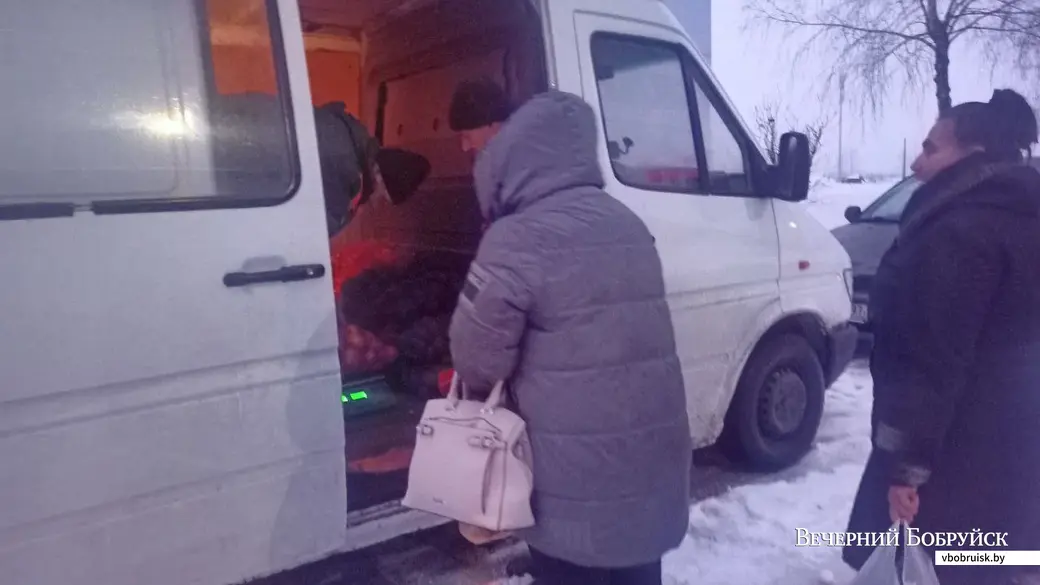 Соседи также заинтересовались овощами с доставкой.
