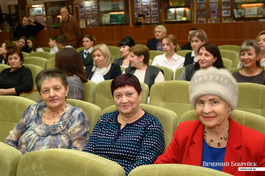 09.12.2022. Бобруйск. Праздничный концерт к 100-летию ОАО «АСБ Беларусбанк» в ЦБУ №703 г.Бобруйска