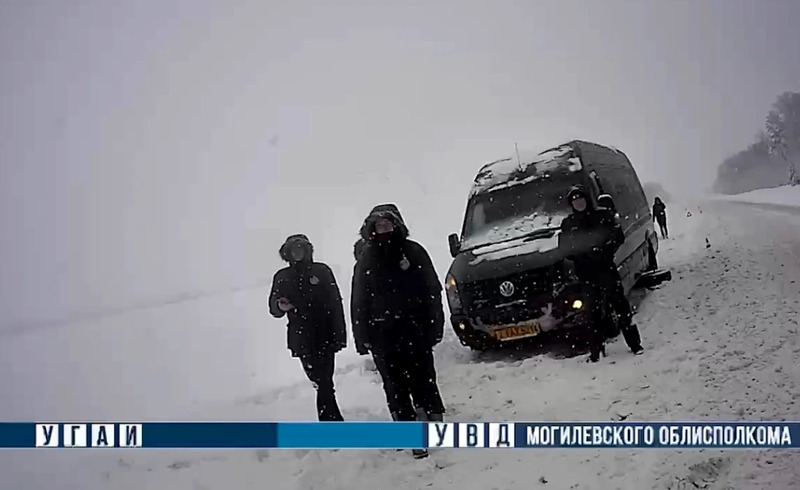 Автомобиль сломался в дороге