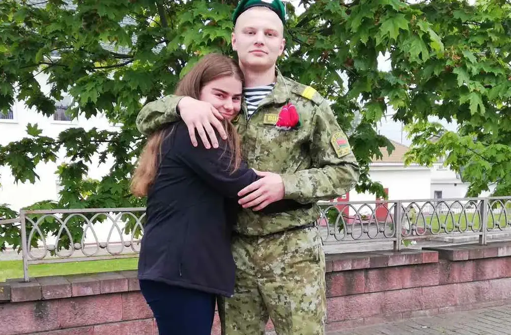 Лена с братом Николаем, 2020 год.
