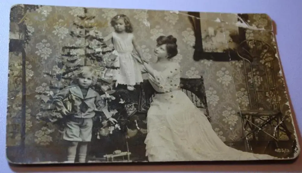 Калядна-навагодняя паштоўка 1908 году са Слоніму ў Бабруйск