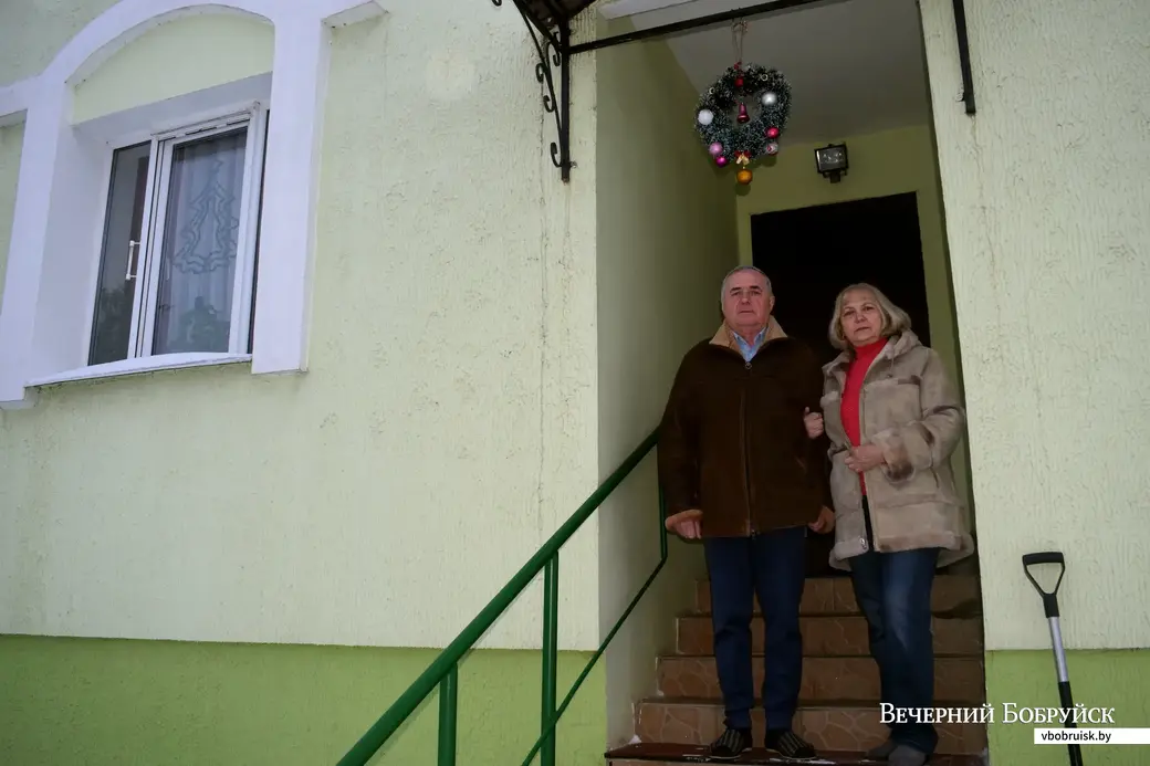 Супруги Кравченко в своём бобруйском доме сегодня