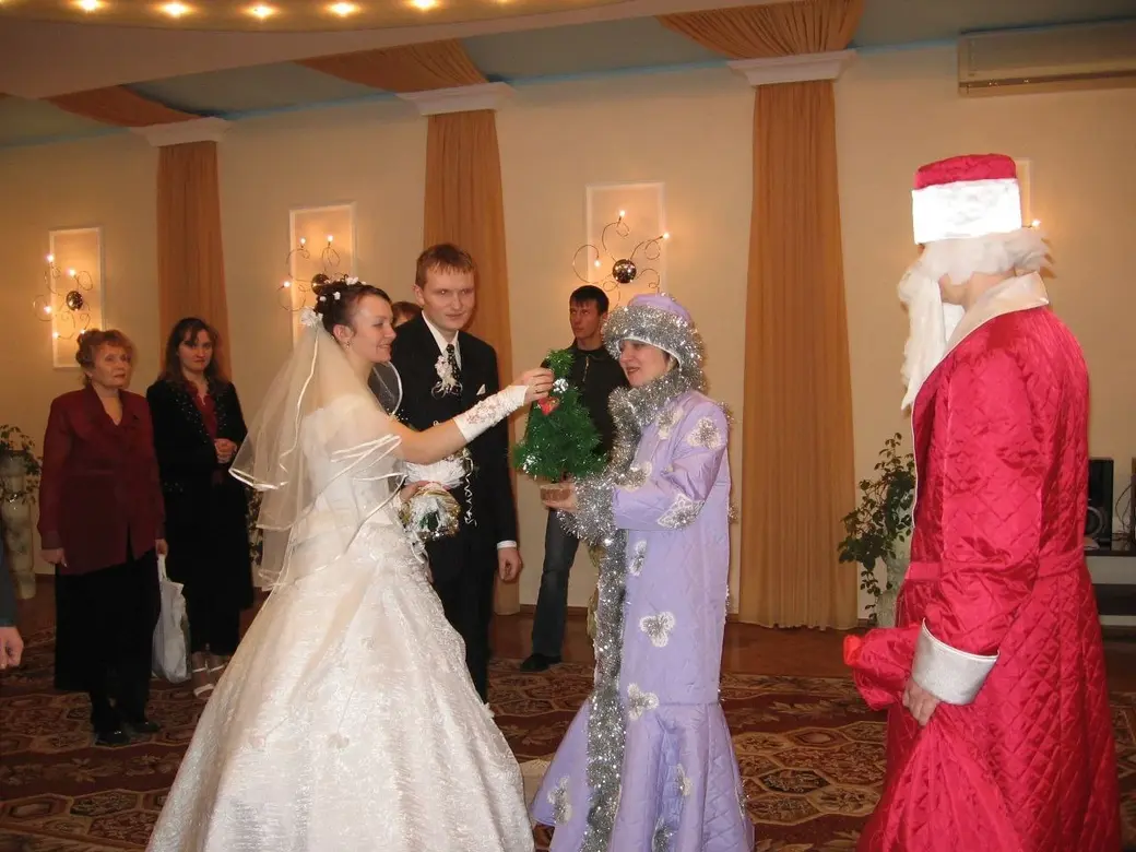 День рождения – в Новый год, а свадьба – в старый Новый год. 14.01.2006, бракосочетание Григория и Евгении.