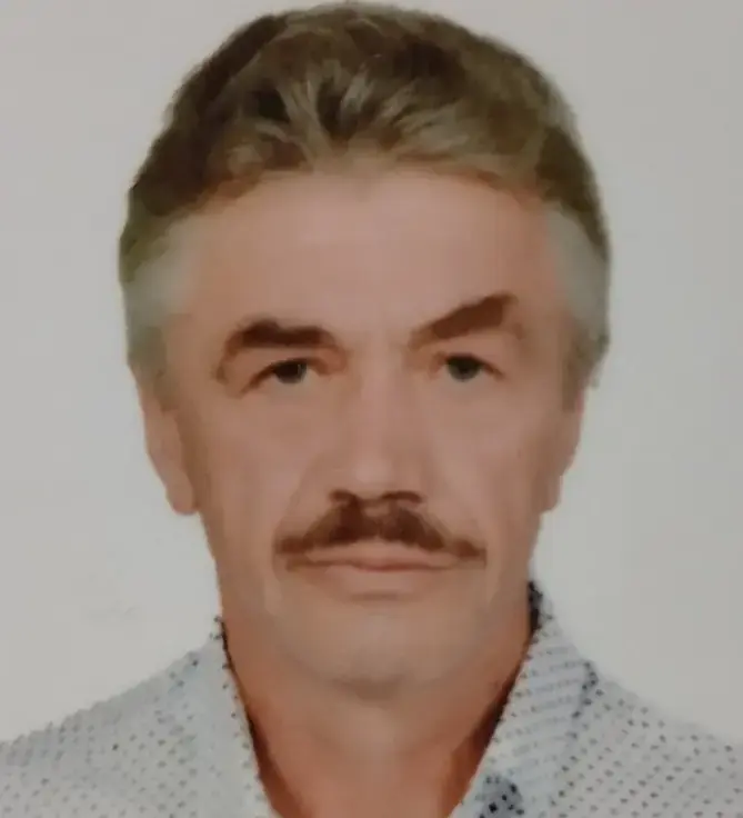 Апенько Николай Викторович.