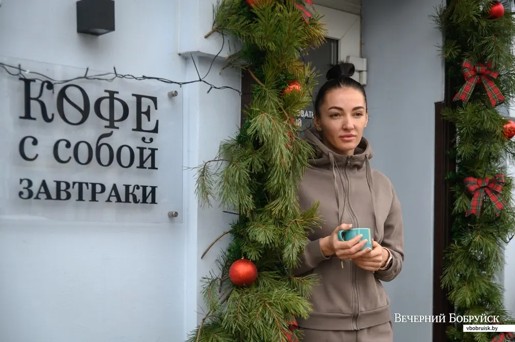 17.01.2023. Бобруйск. Ольга Небоженко, хозяйка кофейни «Голден кофе».