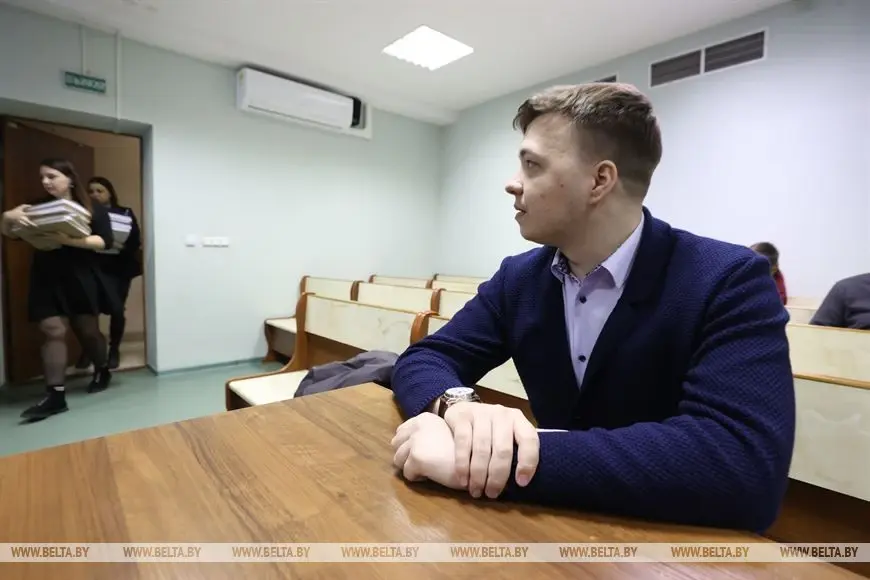 Для Романа Протасевича ранее была избрана мера пресечения в виде домашнего ареста.