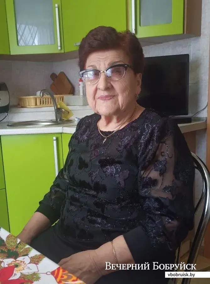 Лукреция Ивановна Саттарова сегодня, у себя дома. Фото автора.